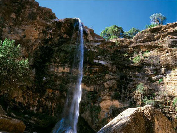 آبشار طوف خیمه سوق